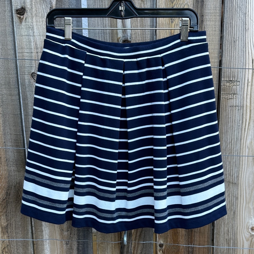 Max Studio Navy & White Striped Pleated Skater Skirt